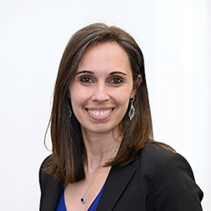 Headshot of Raquel Cabral